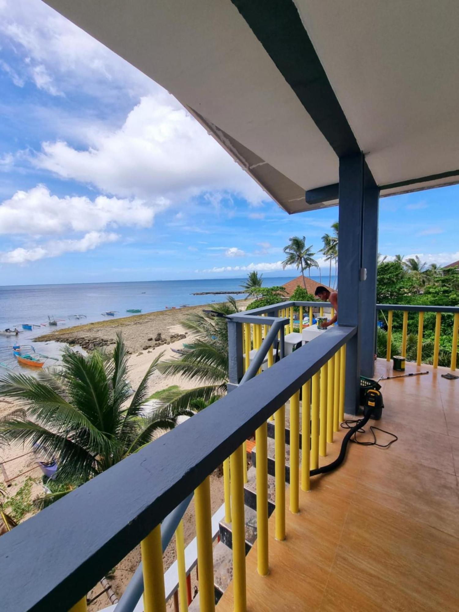 Kobe'S Beachfront Haven Siquijor Εξωτερικό φωτογραφία