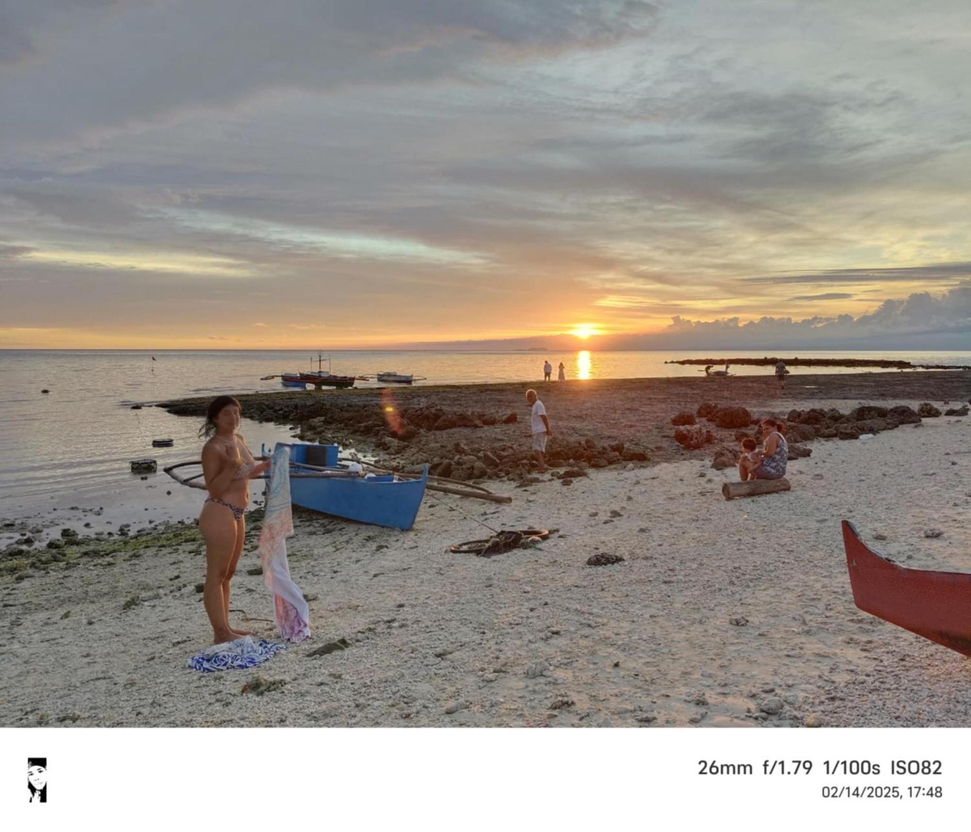 Kobe'S Beachfront Haven Siquijor Εξωτερικό φωτογραφία