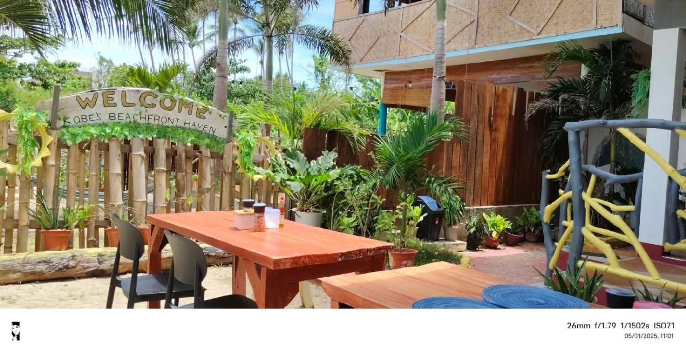Kobe'S Beachfront Haven Siquijor Εξωτερικό φωτογραφία