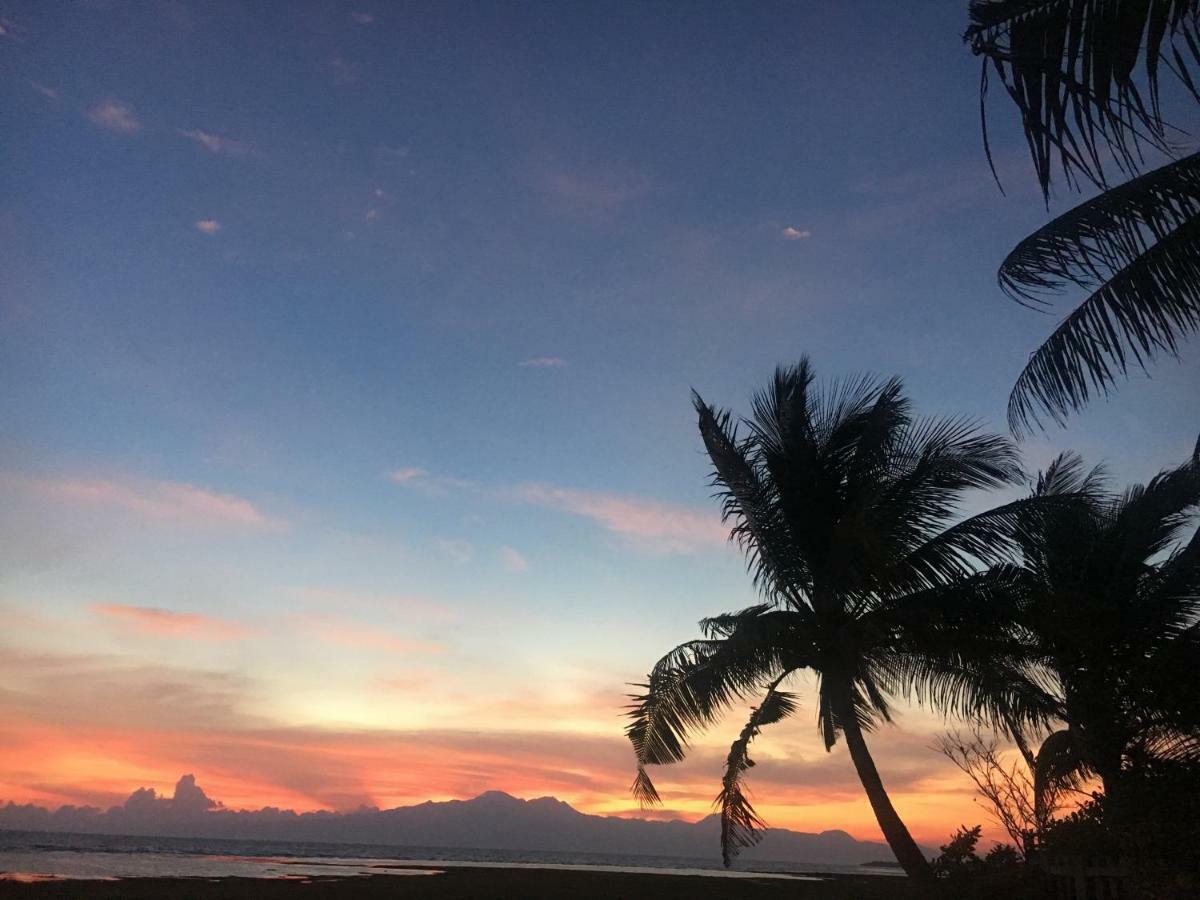 Kobe'S Beachfront Haven Siquijor Εξωτερικό φωτογραφία